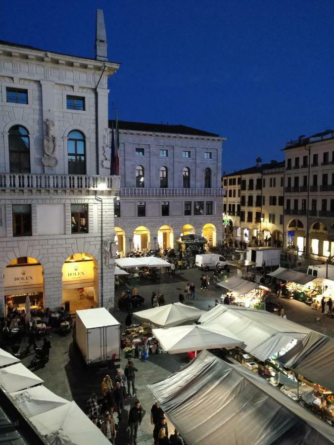 Officine Cavour Piazza Cavour Pádua Exterior foto
